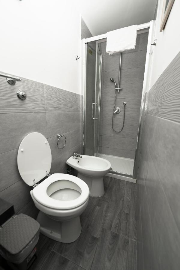 Donna Chiara Holiday House - Toledo Naples Exterior photo